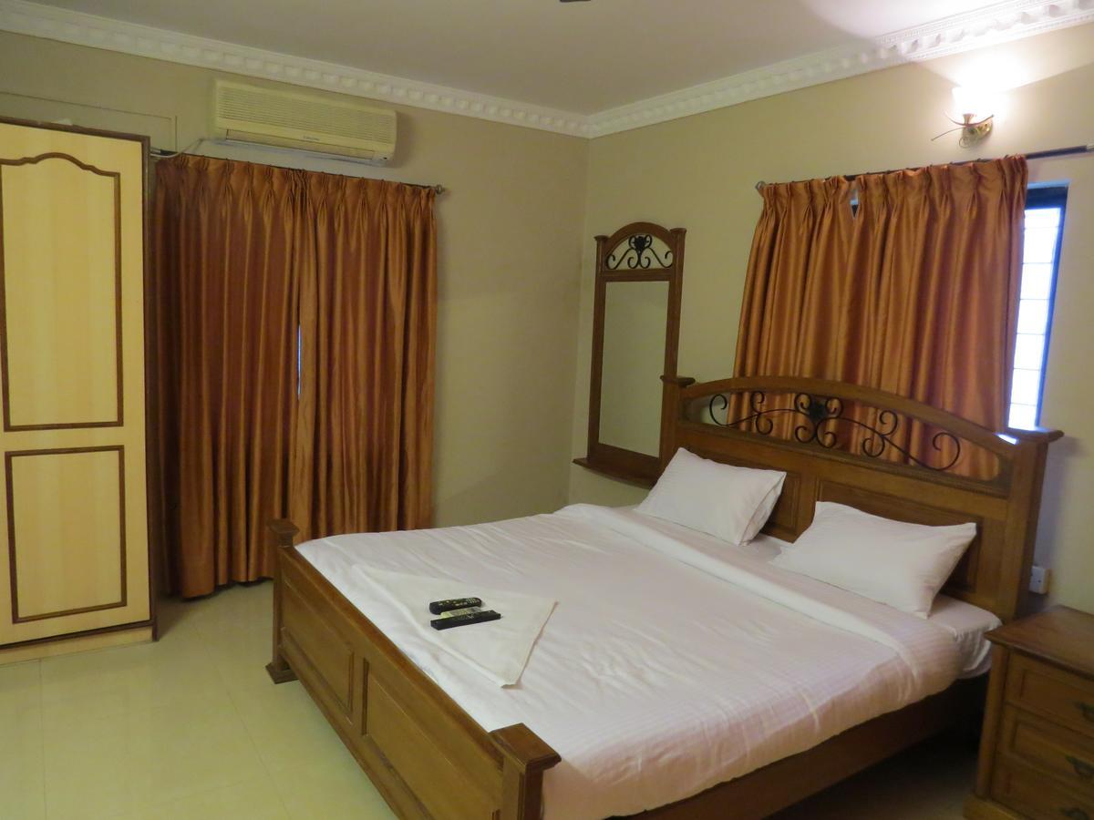 העיר בנגלור Hotel Garden Green מראה חיצוני תמונה