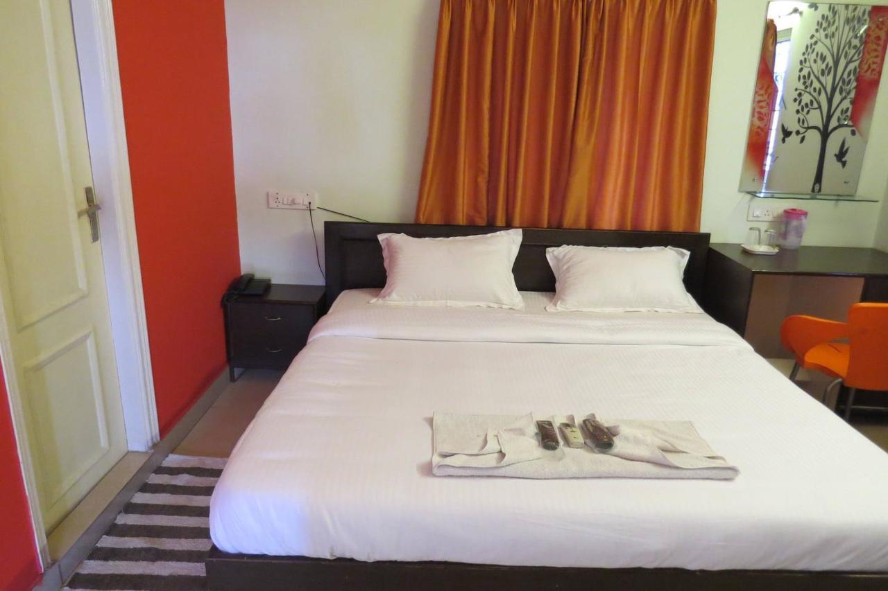 העיר בנגלור Hotel Garden Green מראה חיצוני תמונה